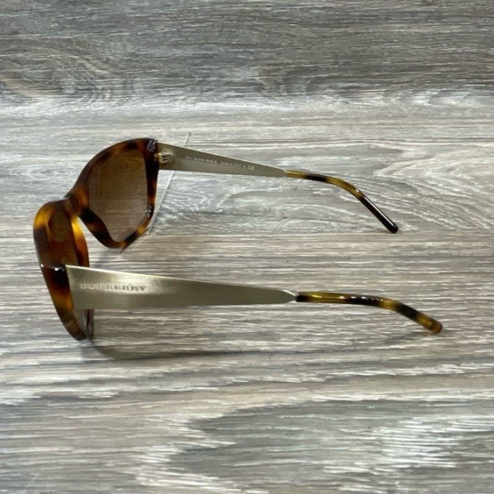 Tortoise Shell Sunglasses - image 4